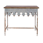 Mesa de sofá de madera con borde festoneado y metal con acabado de zinc