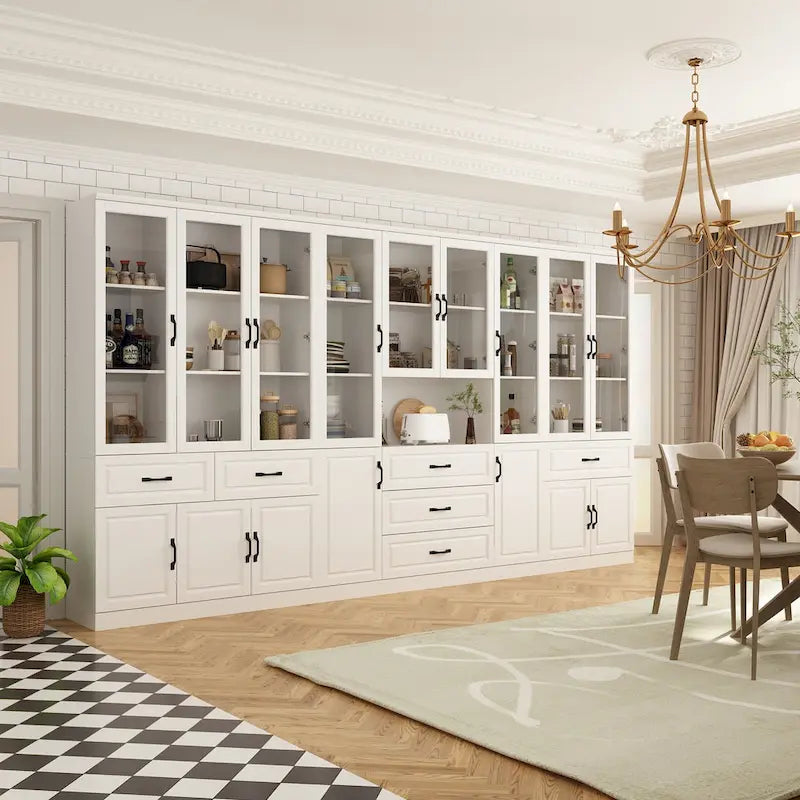 Aparador blanco grande y elegante para cocina con puertas de cristal para exhibición