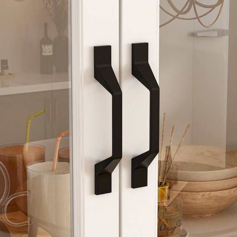 Aparador blanco grande y elegante para cocina con puertas de cristal para exhibición