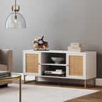 Mueble para TV estilo bohemio de 47" con puertas de gabinete de ratán y gestión de cables