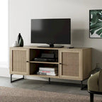 Mueble para TV estilo bohemio de 47" con puertas de gabinete de ratán y gestión de cables